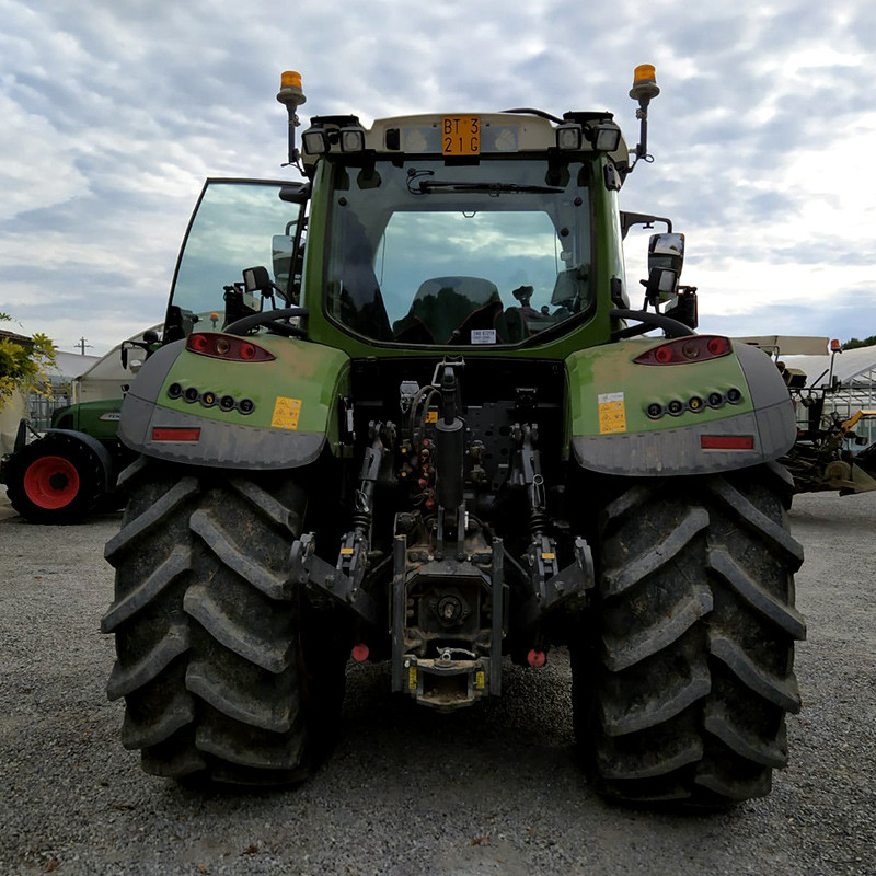 Attacchi a tre punti e ricambi